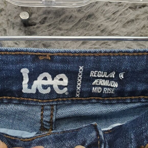 Lee Shorts Womens Size 14 Blue Bermuda Mid Rise Regular Fit Stretch Denim - Picture 2 of 12